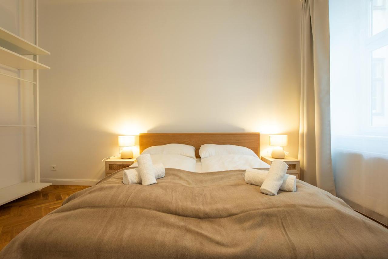 Chic 94m2 With A King-size Bed Apartmán