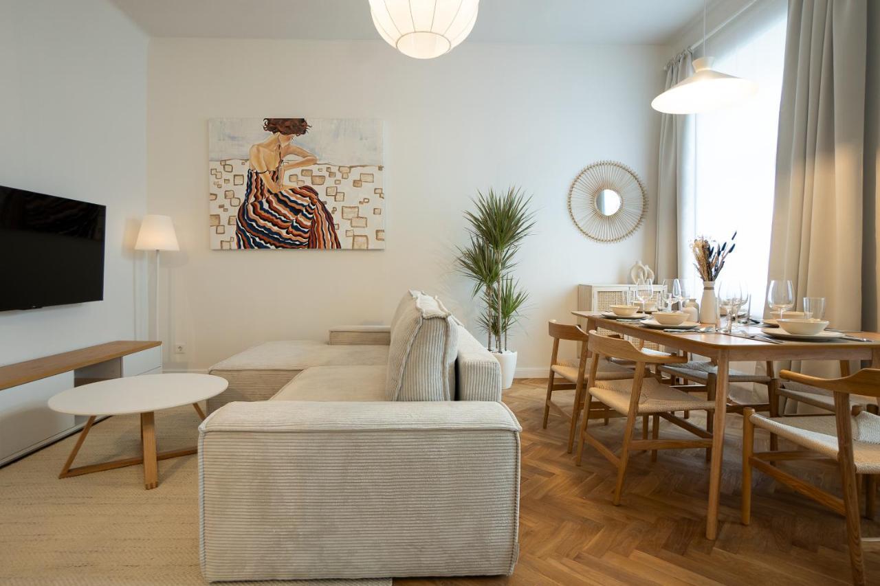 Chic 94m2 With A King-size Bed Apartmán