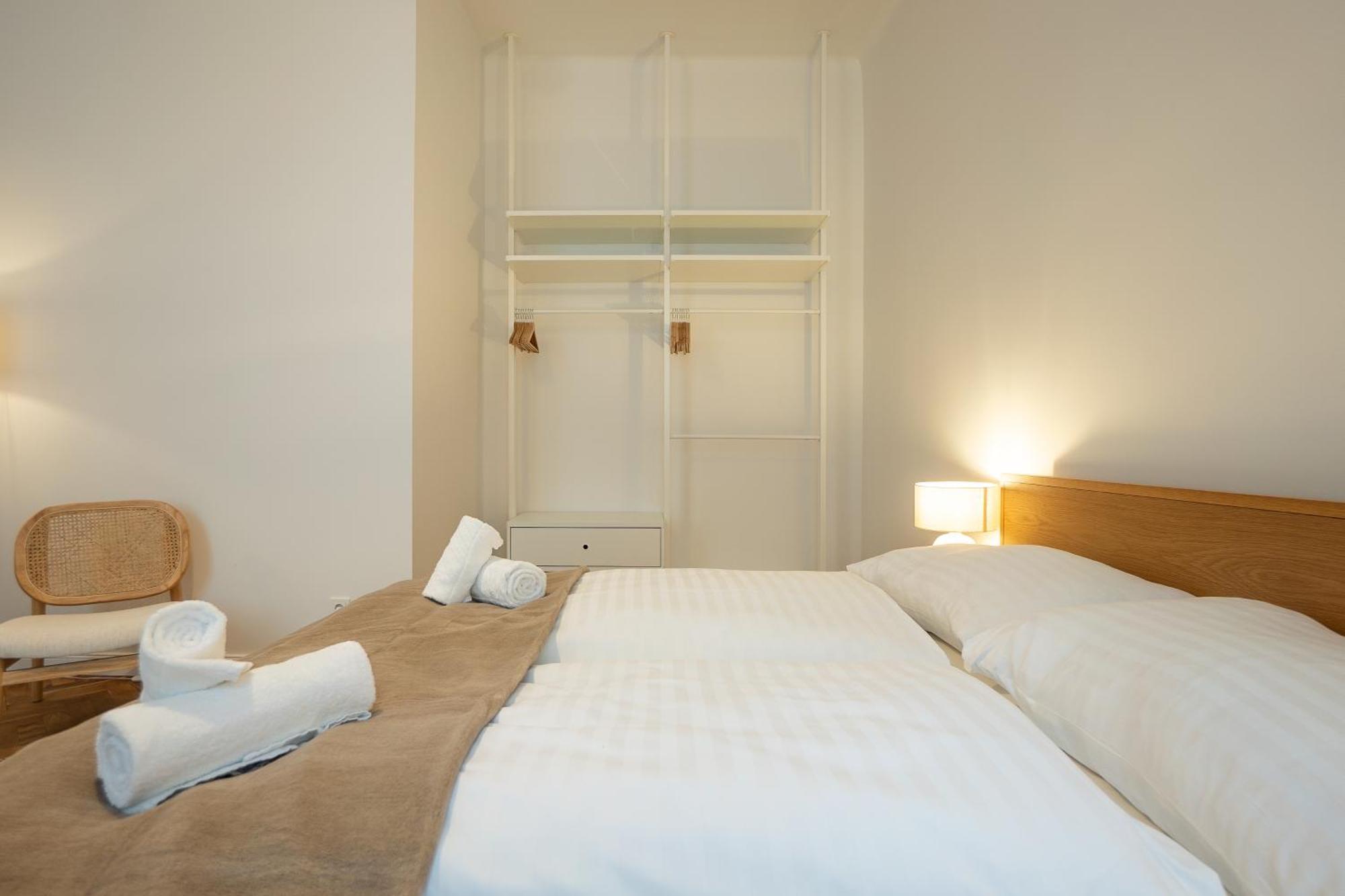 Chic 94m2 With A King-size Bed Apartment Wien